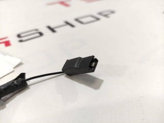 прочая запчасть, ориг. номер 1072447-82-A, 1036885-00-E, 1058358-03-C, Tesla Model X 2015-2021