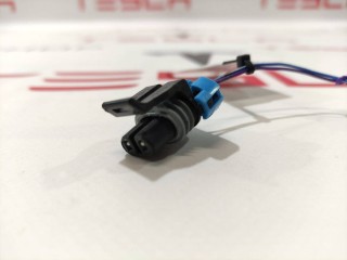 прочая запчасть, ориг. номер 1072447-82-A, 1036885-00-E, 1058358-03-C, Tesla Model X 2015-2021