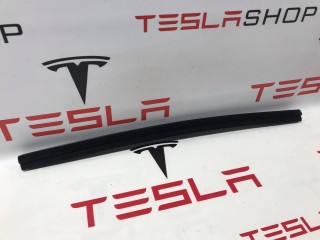 Уплотнитель стекла внутренний двери, ориг. номер 1038407-00-A, 6009601-00-C, Tesla Model S 2012-2016