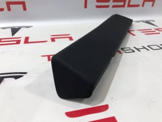 Накладка нижняя бардачка, ориг. номер 1002301-01-B, 1002302-00-A, Tesla Model X 2015-2021