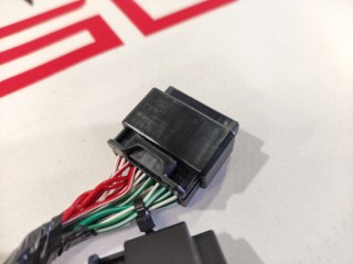 прочая запчасть, ориг. номер 1072447-82-A, 1036885-00-E, 1058358-03-C, Tesla Model X 2015-2021