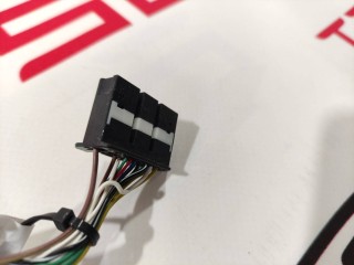 прочая запчасть, ориг. номер 1072447-82-A, 1036885-00-E, 1058358-03-C, Tesla Model X 2015-2021