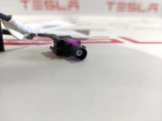 Фишка (разъем) электропроводка подкапотная, ориг. номер 1082436-02-B, Tesla Model X 2015-2021