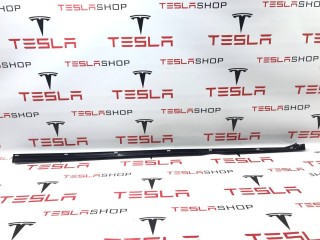 Молдинг накладки порога, ориг. номер 1012215-00-C, Tesla Model S 2016-2021