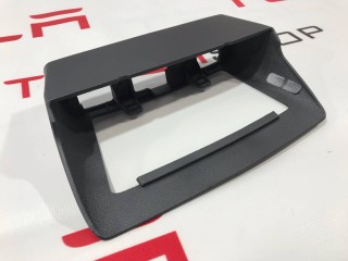 Корпус кронштейна дисплея, ориг. номер 110113600F, Tesla Model 3 2017-2021