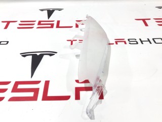 прочая запчасть, ориг. номер 1077372-00-K, 1077371-00-K, Tesla Model 3 2017-2021