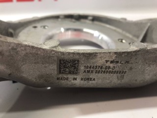 прочая запчасть, ориг. номер 104437600D, 1044037-00-C, Tesla Model 3 2017-2021