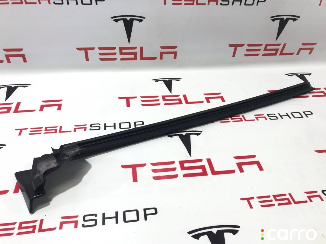 Уплотнитель стекла внутренний двери Tesla Model 3 2017-2021, 1090495-00-E, фото 1