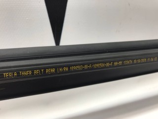 Уплотнитель стекла внутренний двери, ориг. номер 1090503-00-F, Tesla Model 3 2017-2021