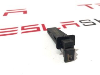 прочая запчасть, ориг. номер 1500650-00-A, Tesla Model Y 2020-2026