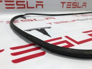 Уплотнитель люка панорамной крыши, ориг. номер 1037068-00-B, 1039593-00-B, Tesla Model S 2012-2016