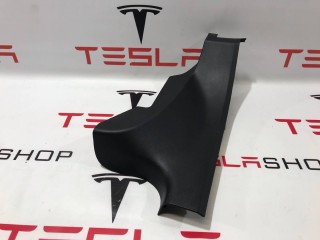 Накладка стойки С, ориг. номер 1086309-00-F, Tesla Model 3 2017-2021