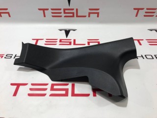 Накладка стойки С, ориг. номер 1086309-00-F, Tesla Model 3 2017-2021
