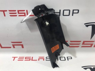 Накладка стойки С, ориг. номер 1086273-90-F, Tesla Model 3 2017-2021