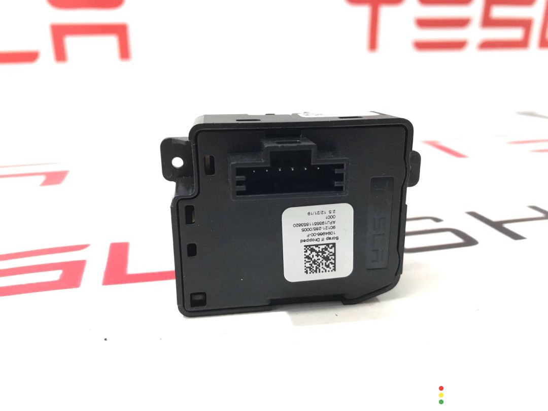 Кнопка управления на руле Tesla Model 3 2017-2021, 1094966-00-F, фото 4