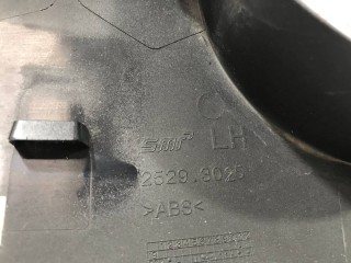 Накладка зеркала наружного нижняя, ориг. номер 1495587-00-C, 2529.3025, Tesla Model Y 2020-2026
