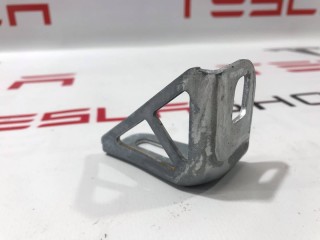 Кронштейн каркаса центральной панели, ориг. номер 1508647-00-A, Tesla Model 3 2017-2021