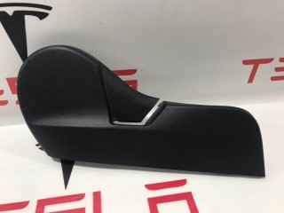 Накладка декоративная сиденья водителя, ориг. номер 1088965-00-C, Tesla Model Y 2020-2026