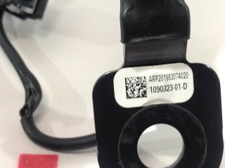 прочая запчасть, ориг. номер 1090323-01-D, 6410027-00-D, Tesla Model 3 2017-2021