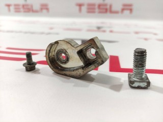 Переходник клеемы АКБ, ориг. номер 2092875-00-A, Tesla Model S