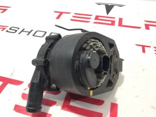 прочая запчасть, ориг. номер 1050894-00-B, 1067473-00-H, Tesla Model X 2015-2021