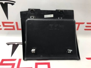 прочая запчасть, ориг. номер 1018893-00-E, 1045057-00-C, Tesla Model X 2015-2021