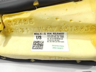 Подушка сиденья 2-го ряда (боковая), ориг. номер 1115016-00-A, Tesla Model S