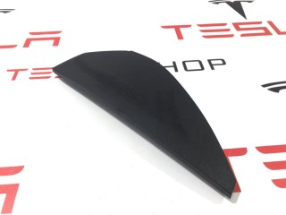 Накладка боковая торпеды, ориг. номер 1028359-00-A, 1028357-00-A, Tesla Model S 2012-2016
