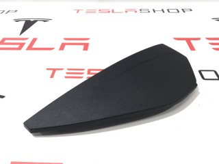 Накладка боковая торпеды, ориг. номер 1028359-00-A, 1028357-00-A, Tesla Model S 2012-2016