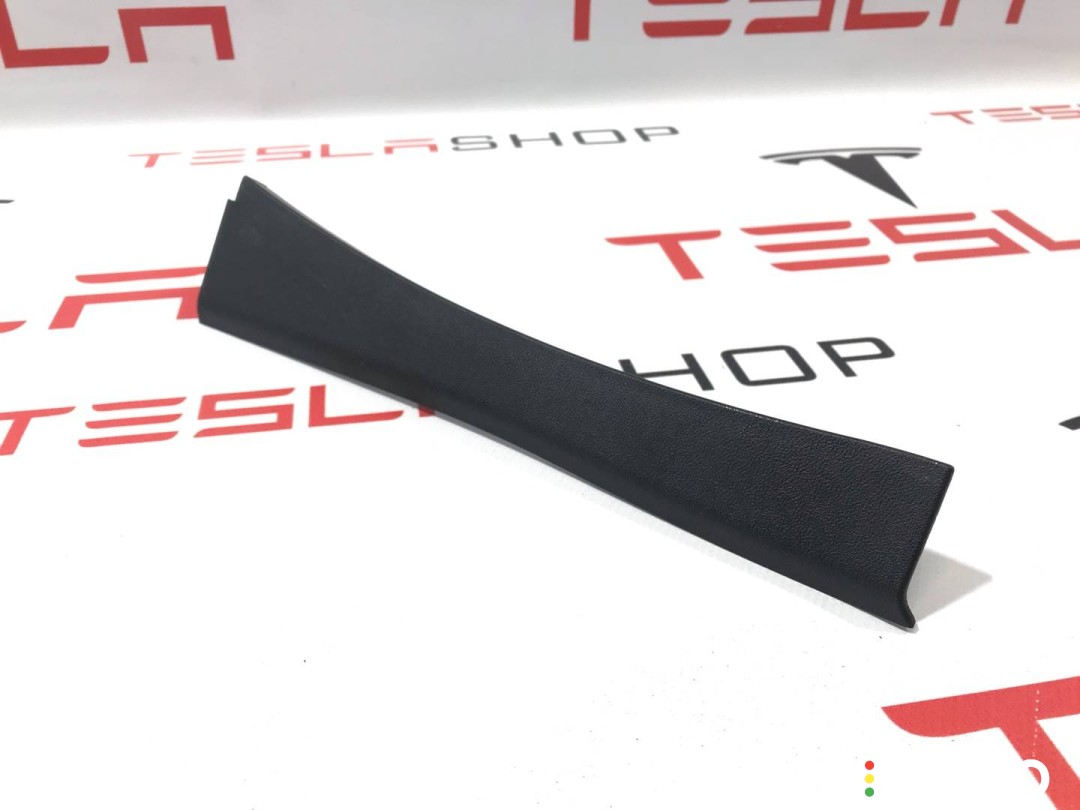 Накладка стойки А, (средняя высота) Tesla Model S 2012-2016, 1007711-00-D, фото 1