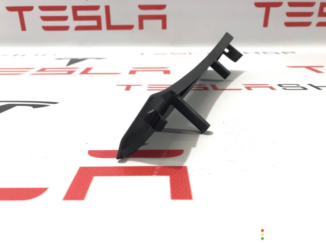 Накладка стойки А, (средняя высота) Tesla Model S 2012-2016, 1007711-00-D, фото 4