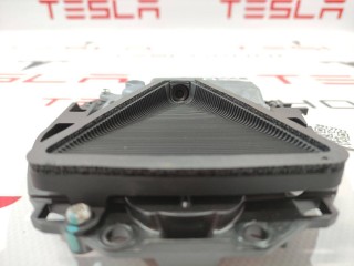 Монокамера лобового стекла, ориг. номер 1038482-00-J, 1038482-99-H, Tesla Model S