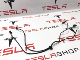 Кабель USB, ориг. номер 1004815-08-B, Tesla Model S 2012-2016