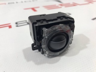 прочая запчасть, ориг. номер 1583975-00-A, Tesla Model Y 2020-2026