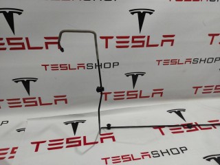 прочая запчасть, ориг. номер 1030621-00-D, Tesla Model S 2012-2016