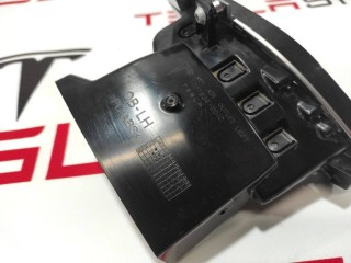 прочая запчасть, ориг. номер 1007834-00-C, 1096877-00-B, 1061731-00-B, Tesla Model S 2012-2016