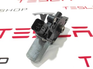 Привод (моторчик) люка, ориг. номер 1006361-00-B, Tesla Model S 2012-2016