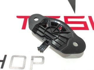 прочая запчасть, ориг. номер 1005627-00-B, 1019045-00-A, Tesla Model S 2012-2016