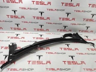Подкапотная накладка стеклоочистителей, ориг. номер 1008976-00-E, Tesla Model S 2012-2016