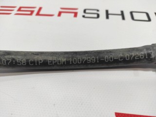 Шланги охлаждающей жидкости, ориг. номер 1007991-00-D, Tesla Model S 2012-2016