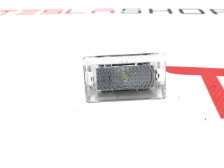 Фонарь подсветки салона, ориг. номер 1007151-70-E, Tesla Model S 2012-2016