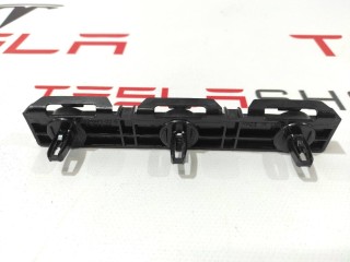прочая запчасть, ориг. номер 1003691-00-B, Tesla Model S 2012-2016