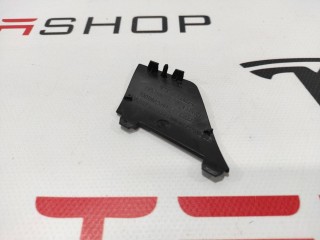 Заглушка обшивки (карты) двери, ориг. номер 1007942-00-E, Tesla Model S 2012-2016