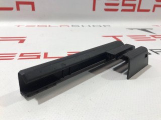 прочая запчасть, ориг. номер 1031675-00-A, Tesla Model S 2012-2016
