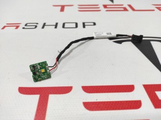 Элемент подсветки двери, ориг. номер 1035504-00-E, Tesla Model X 2015-2021