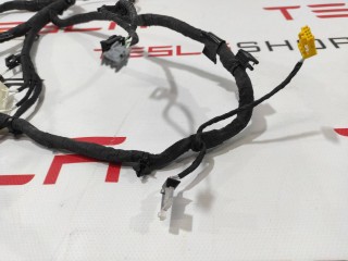 прочая запчасть, ориг. номер 1078426-00-E, 1110283-00-B, 1114927-00-H, Tesla Model Y 2020-2026