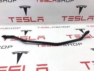 Патрубок охлаждения основной батареи, ориг. номер 1112278-00-C, Tesla Model 3 2017-2021