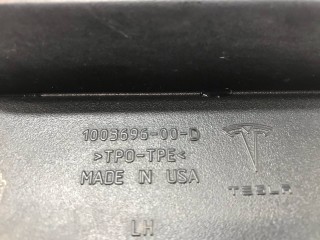 Обтекатель накладки порога, ориг. номер 1003696-00-D, Tesla Model S 2012-2016