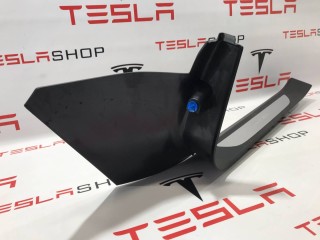 Накладка стойки А, ориг. номер 1030393-00-C, Tesla Model S 2012-2016