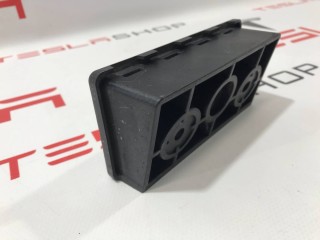 Опора под домкрат (подушка), ориг. номер 1009124-00-C, Tesla Model S 2012-2016